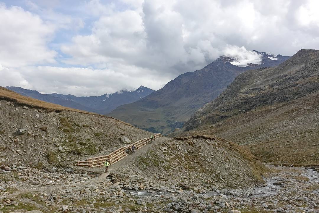 Auf der Abfahrt vom Passo dell'Alpe