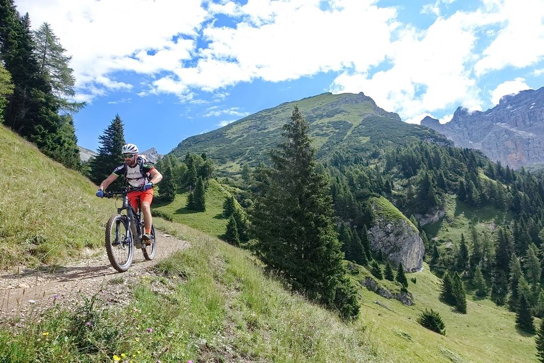 Trail vom Passo del Gotro zur Malga Movlina