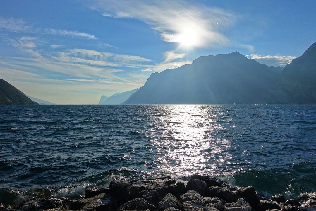 Später Nachmittag in Torbole am Gardasee