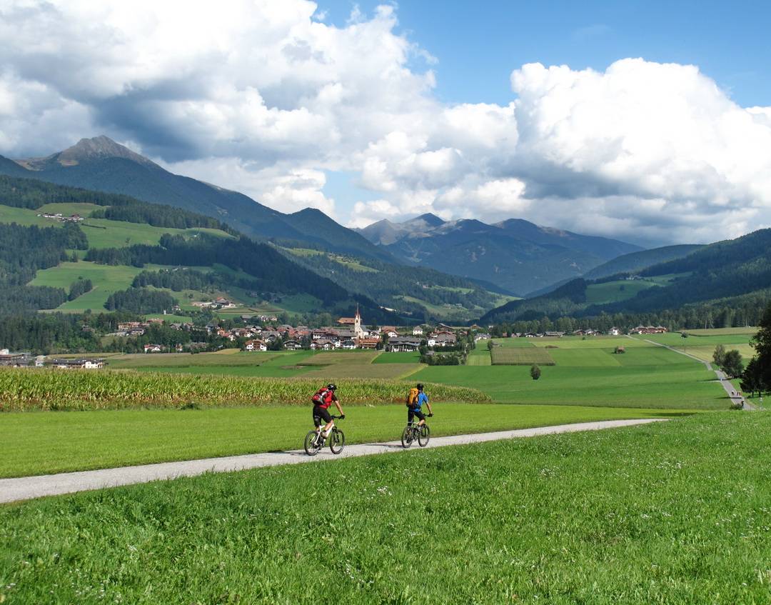 Pustertaler Radweg zwischen Bruneck und Olang