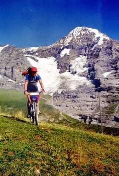 03 350px albi vor berg 009