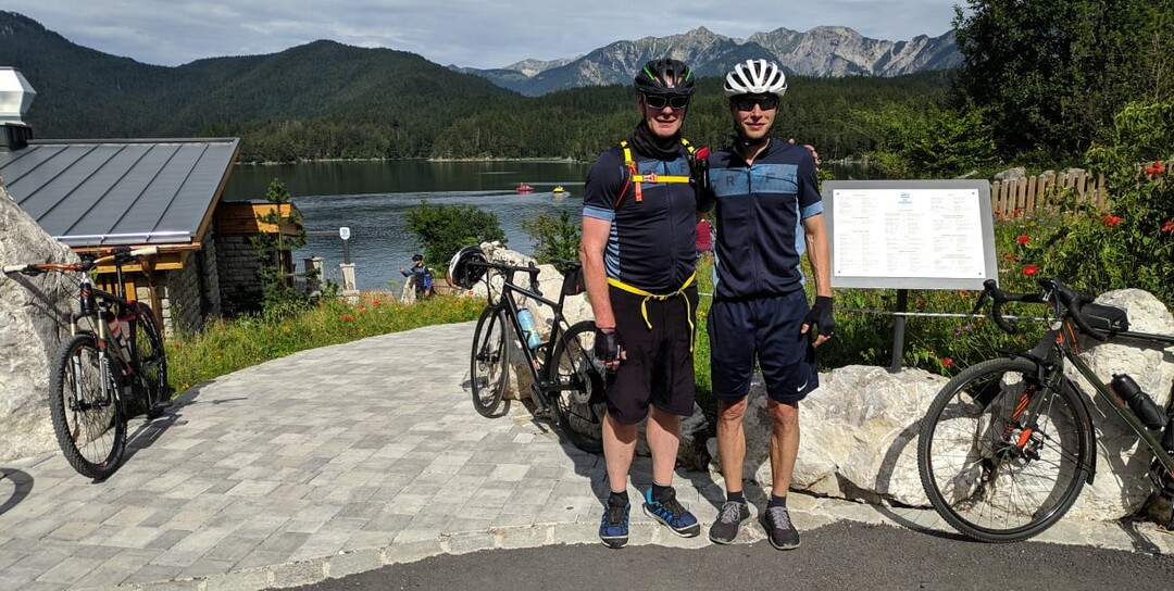 Vater und Sohn am Eibsee