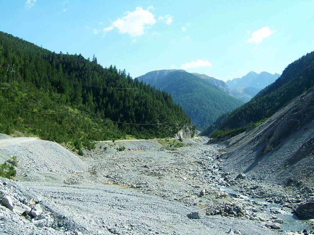 Auffahrt nach S charl im Val Minger