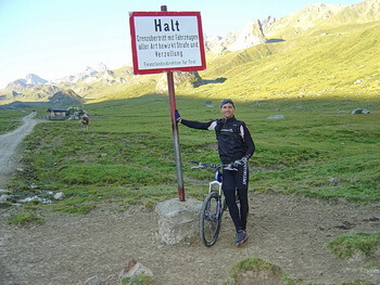 350 3 2 Matze 2004Transalp 050