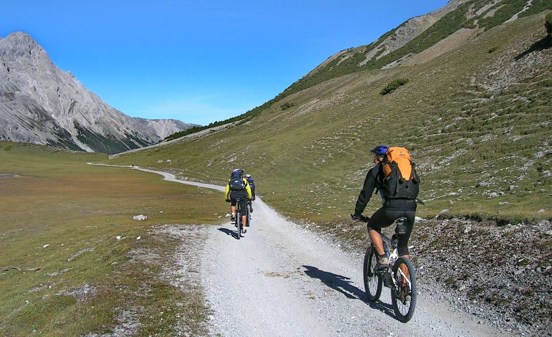 Val Mora hier verlief im Mittelalter eine alte Handelstrasse 