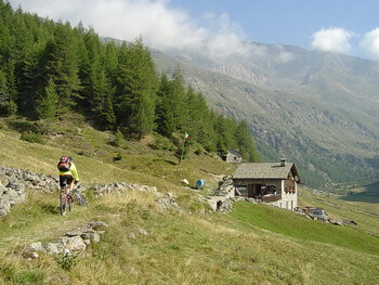 350 5 2 Matze 2004Transalp 101