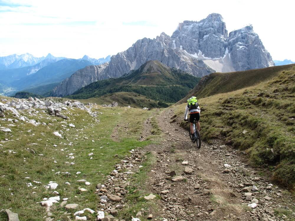 Der Trail ist verblockt und nicht flüssig fahrbar