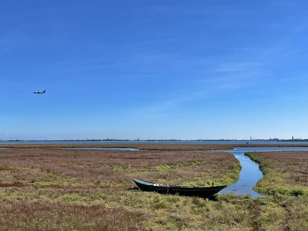 Blick über die Lagune hinüber nach Venedig