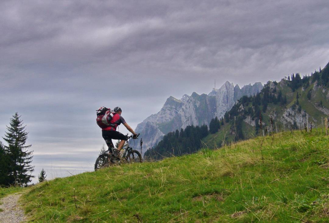 03 Pfad mit Santisblick 